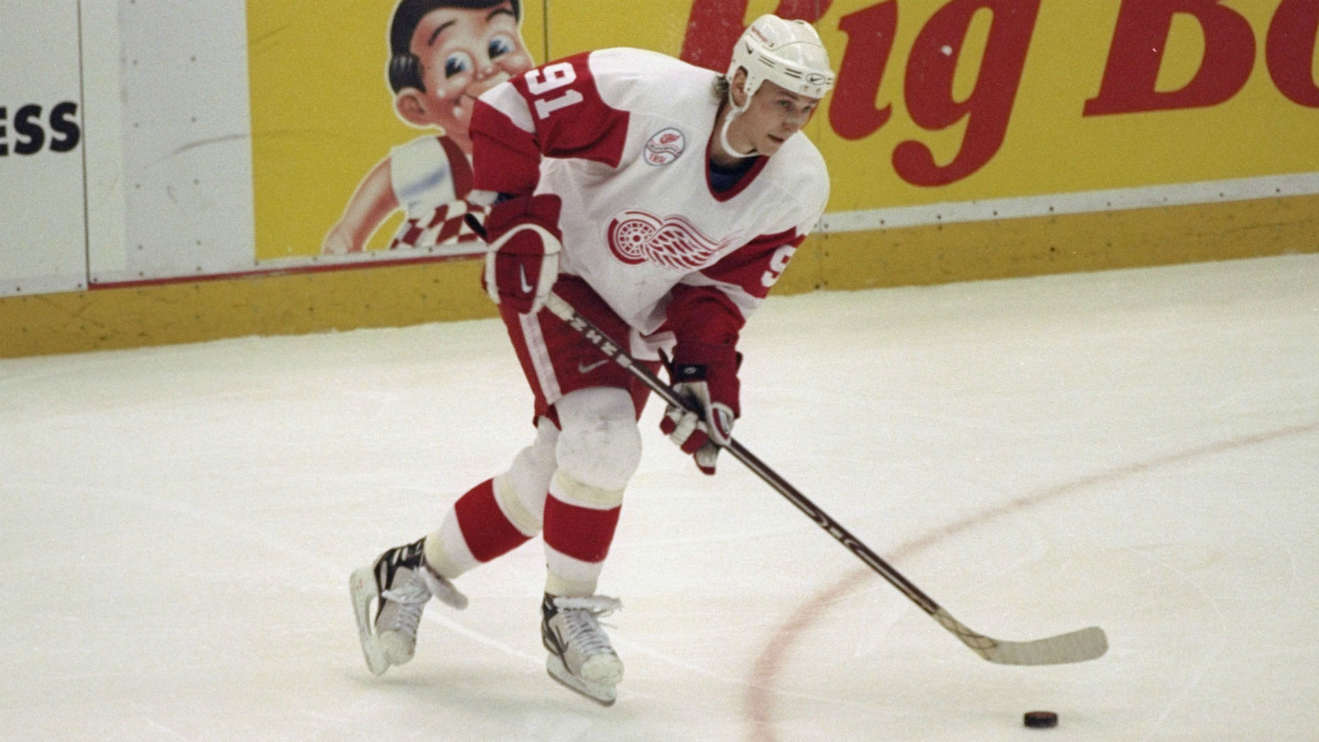 Sergei Fedorov and the story of the white Nike skates | Sporting News