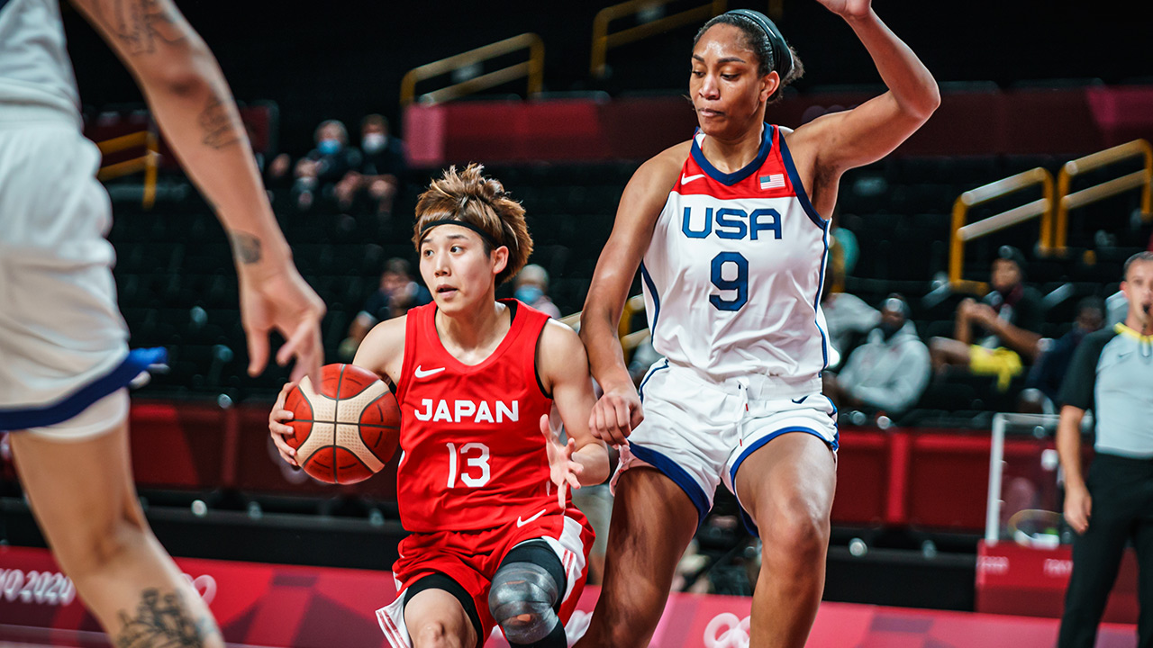 女子日本代表がアメリカ代表に敗れ グループフェーズの成績は1勝1敗に スポーティングニュース ジャパン