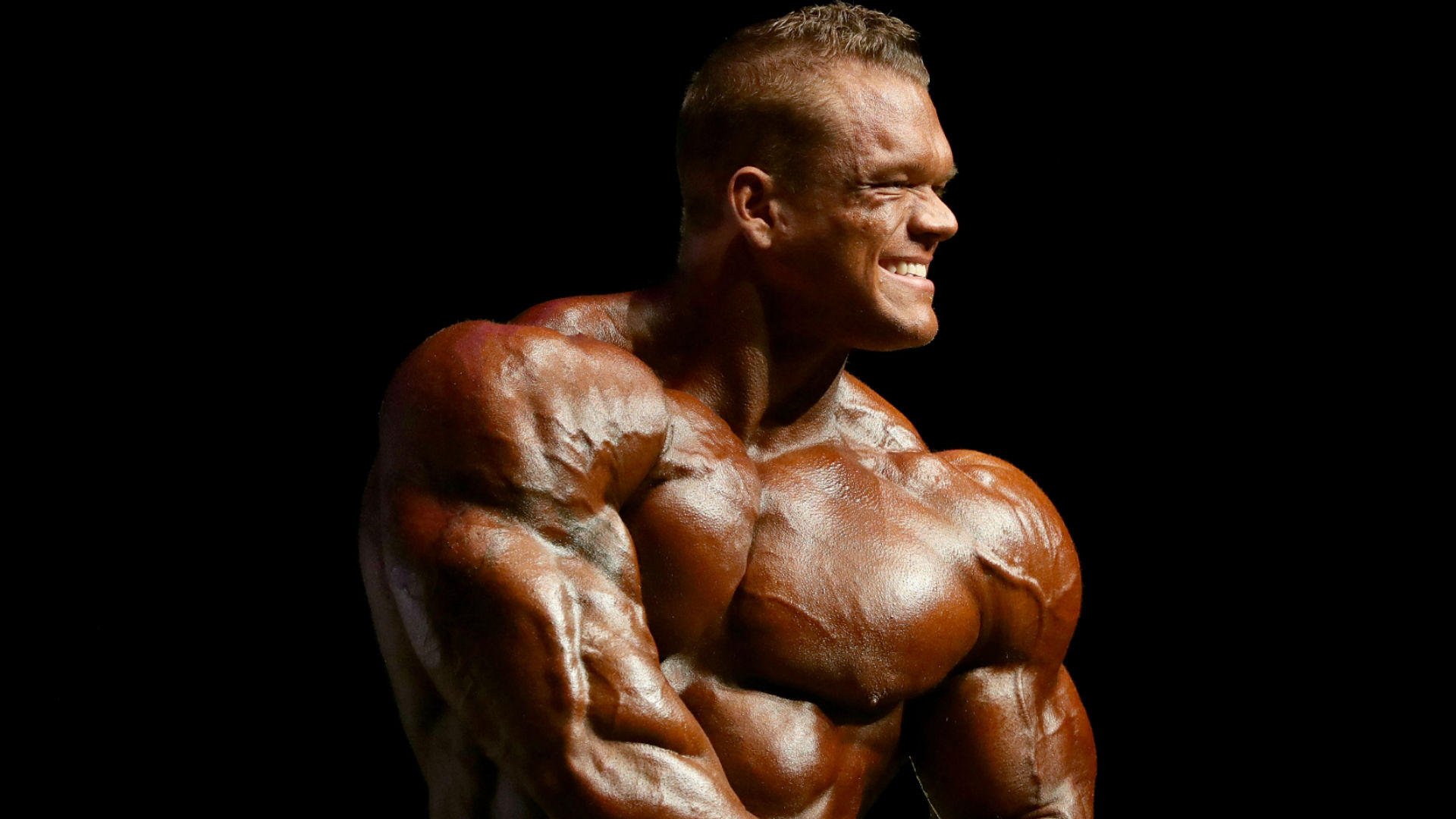 Bodybuilder Dallas McCarver dies after reportedly choking on food
