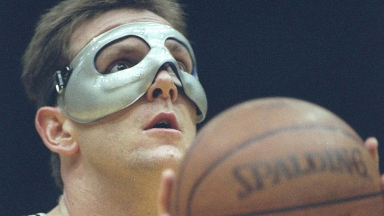 The Nba S Masked Men Players Who Played In Protective Gear Sporting News Australia