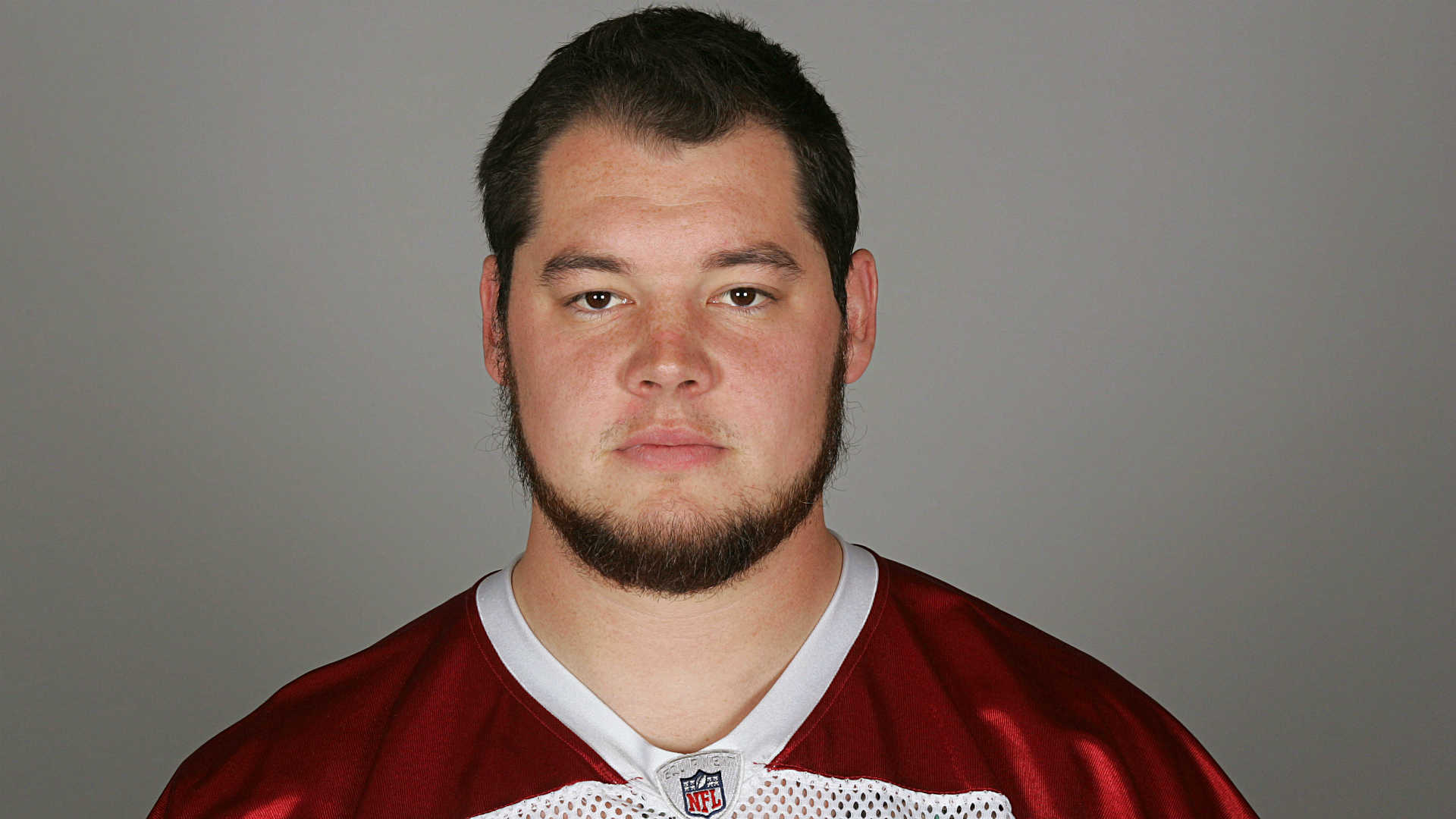 Baron Corbin at Super Bowl media day with his crown r/SquaredCircle