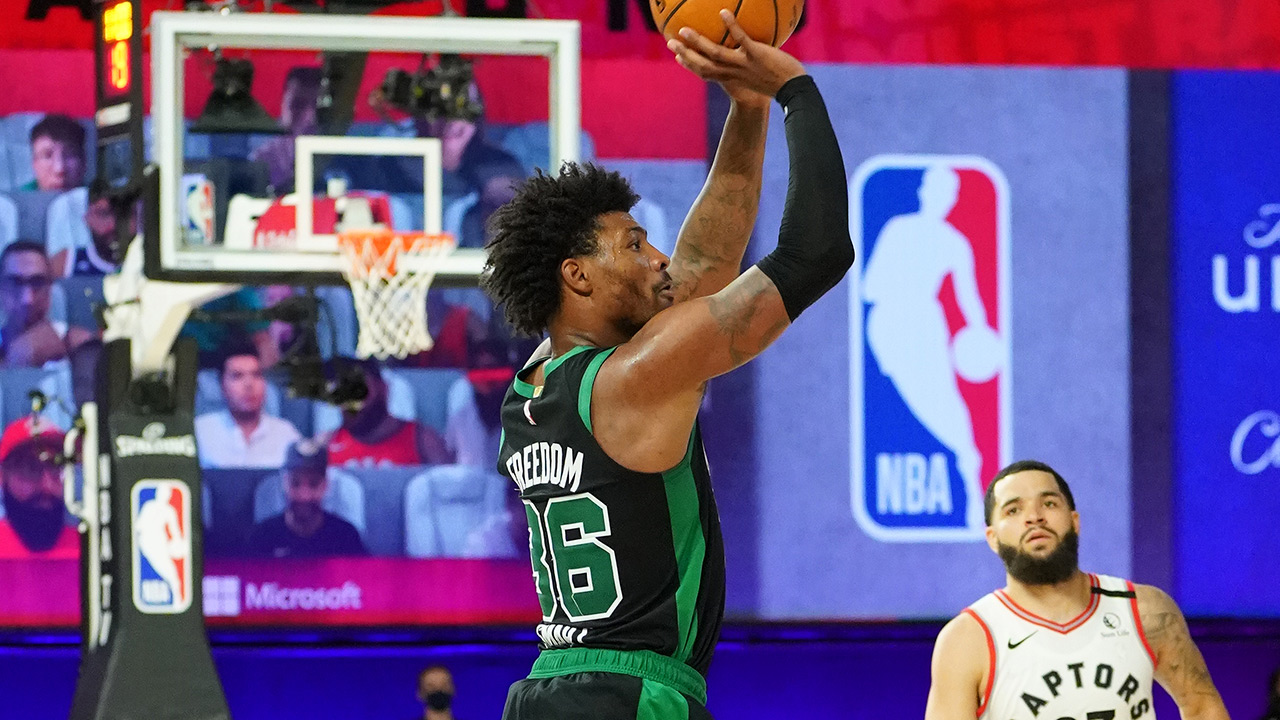マーカス スマートが3分で16得点 セルティックスがラプターズ相手に2勝0敗 Nba日本公式サイト The Official Site Of The Nba マーカス スマートが3分で16得点 セルティックスがラプターズ相手に2勝0敗 Nba日本公式サイト The Official Site Of The Nba