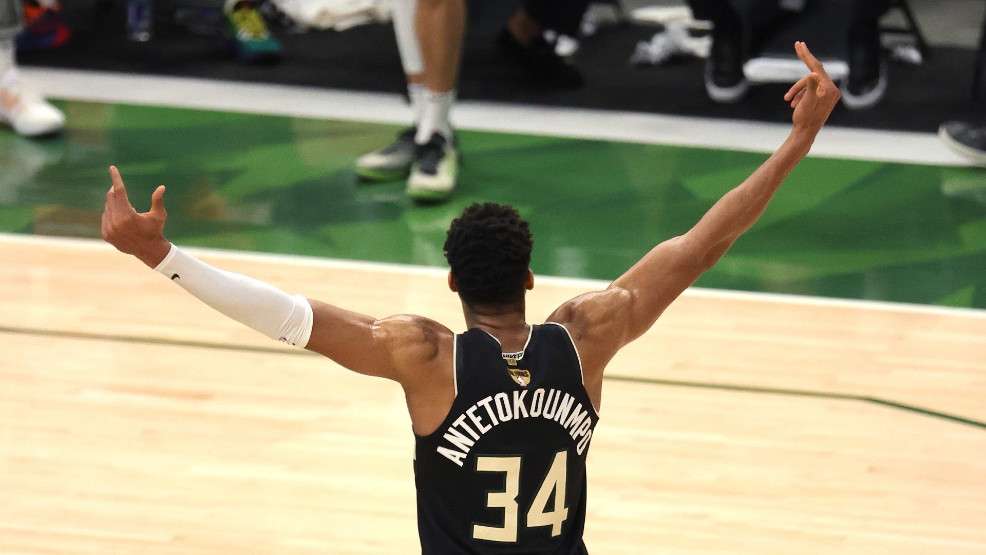 By winning NBA championship, Bucks' Giannis Antetokounmpo put hims...