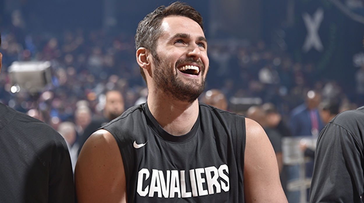 シーズン終了となったキャブズの前を向くリーダー ケビン ラブ Nba日本公式サイト The Official Site Of The Nba シーズン終了となったキャブズの前を向くリーダー ケビン ラブ Nba日本公式サイト The Official Site Of The Nba