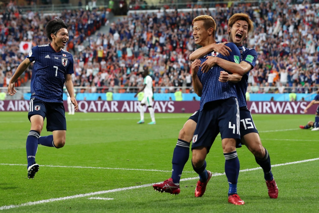 インタビュー動画 本田圭佑をリスペクトする酒井宏樹と長谷部誠 スポーティングニュース ジャパン インタビュー動画 本田圭佑をリスペクトする酒井宏樹と長谷部誠 スポーティングニュース ジャパン