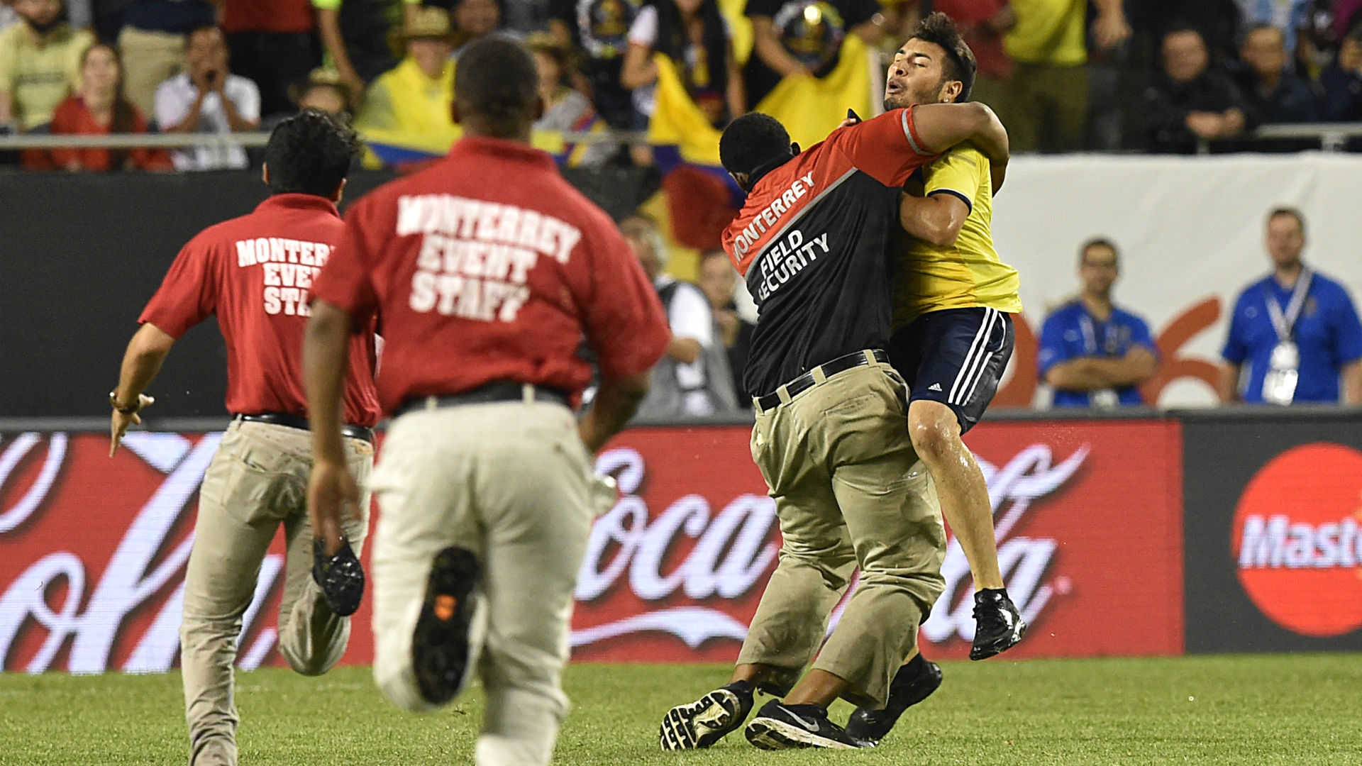 Copa America Centenario Fans Easily Get Past Security At Colombia