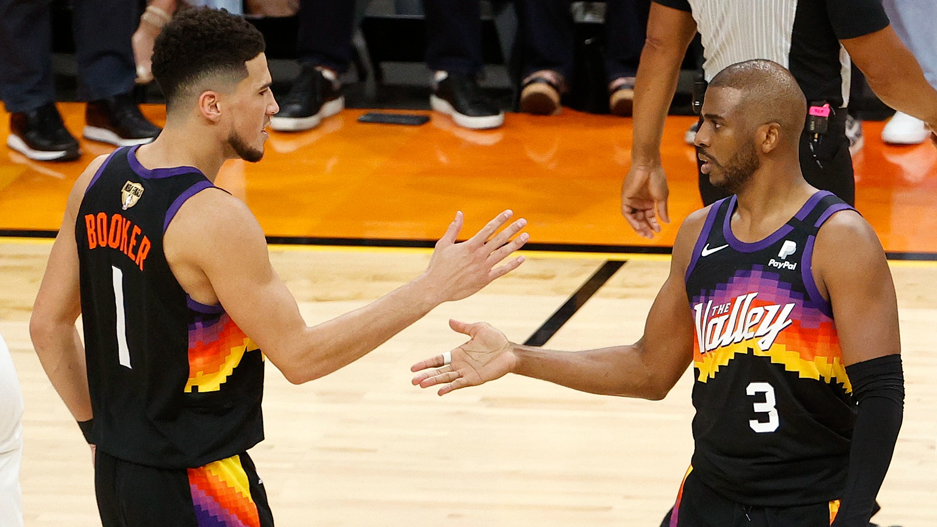 Photo of Game 2 possession shows why the Suns’ offensive excellence surpassed Chris Paul and Devin Booker