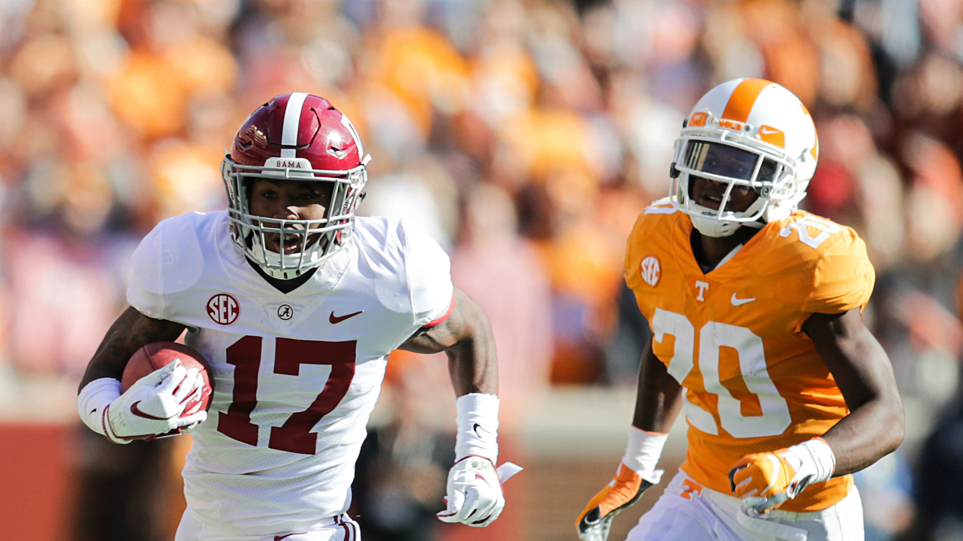 Jaylen Waddle injury update Alabama receiver suffers 