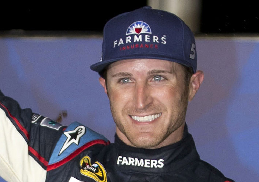 Kasey Kahne scores dramatic victory at Atlanta to make ...