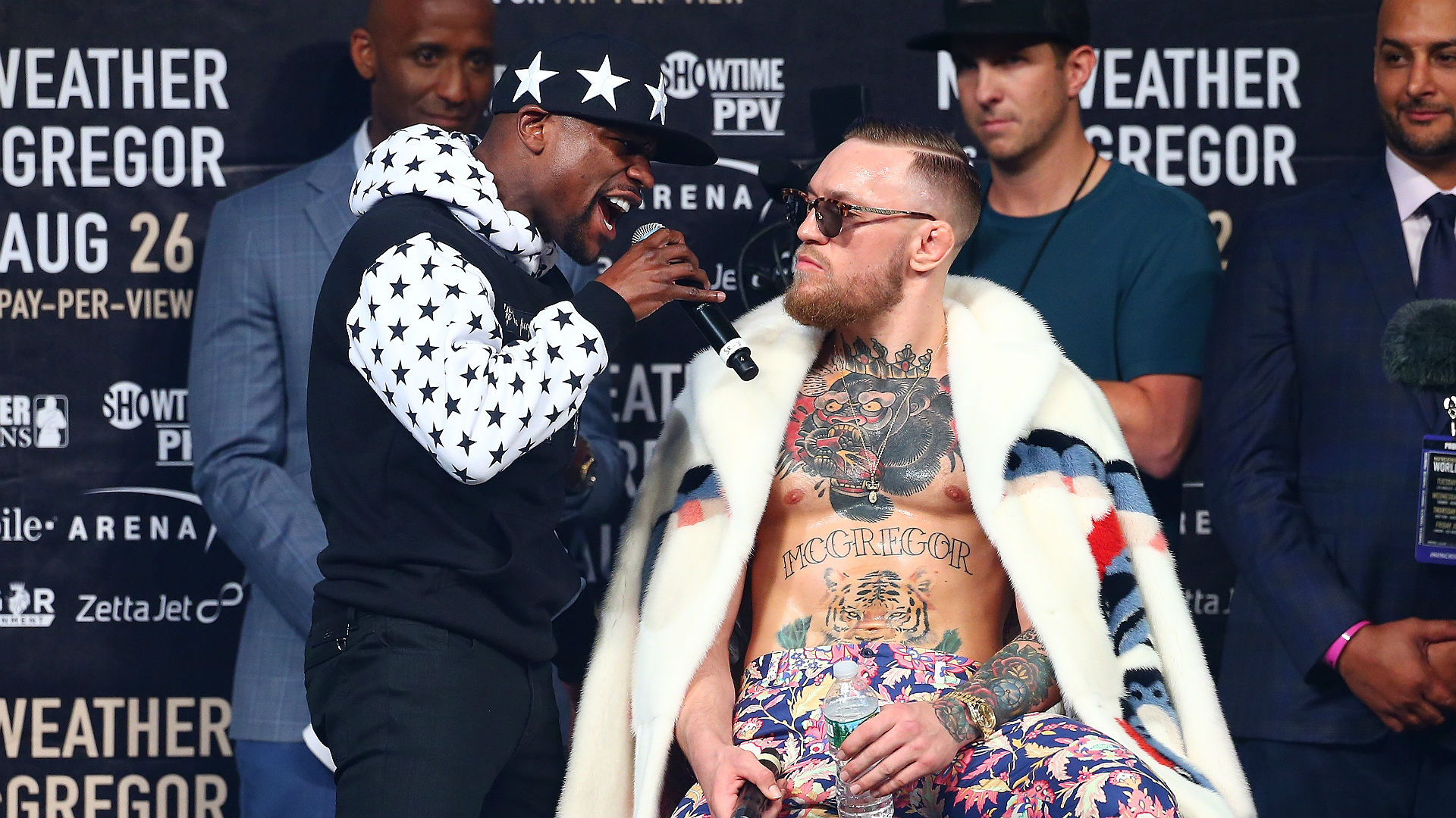 Floyd Mayweather Vs Conor Mcgregor Celebrity Picks Predictions Ahead Of Fight Sporting News