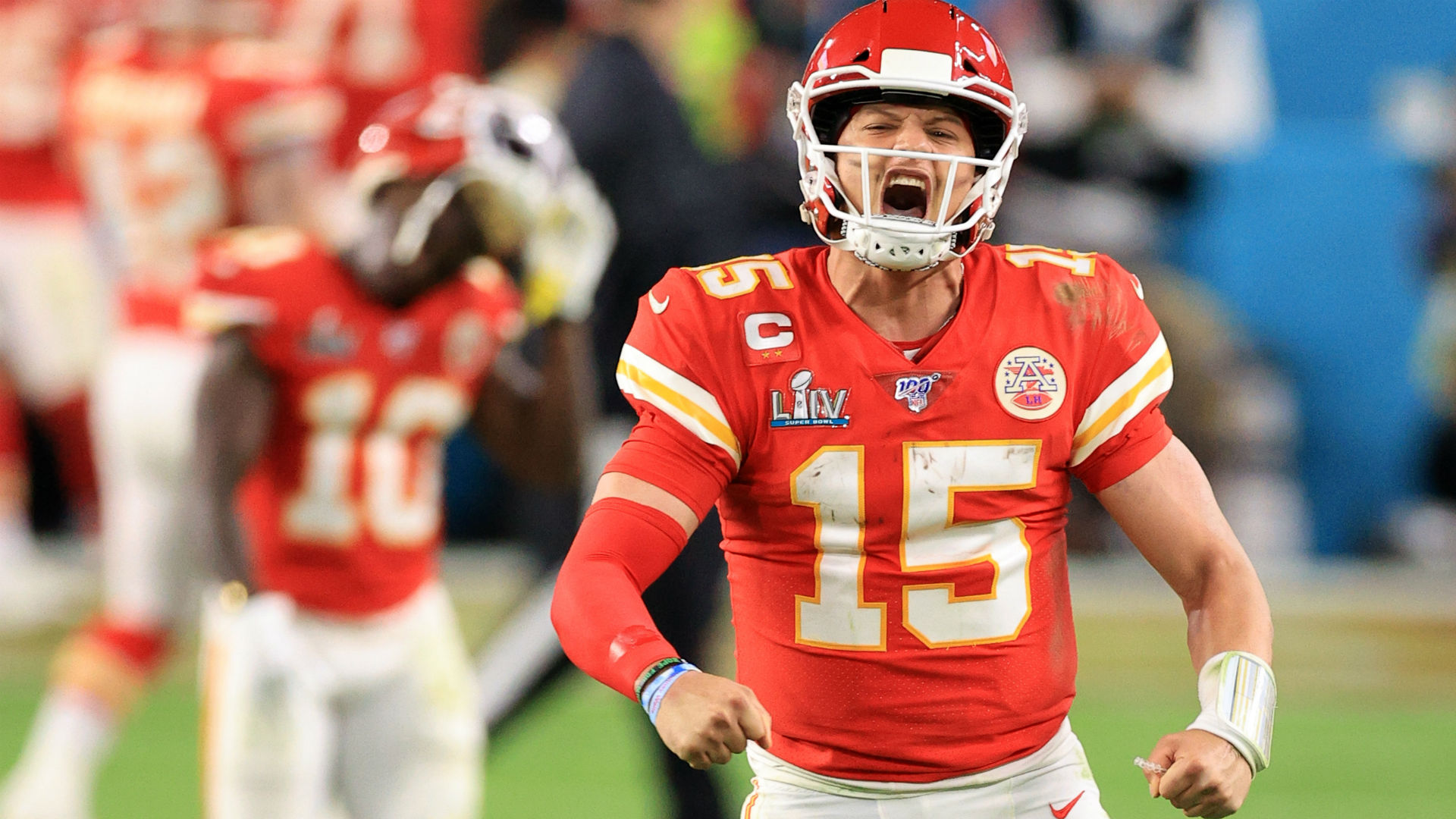 https://images.daznservices.com/di/library/sporting_news/d6/43/patrick-mahomes-020520-getty-ftrjpg_1we5tomht32wx1dehscnmr1pg0.jpg?t=370735800&w=%7Bwidth%7D&quality=80