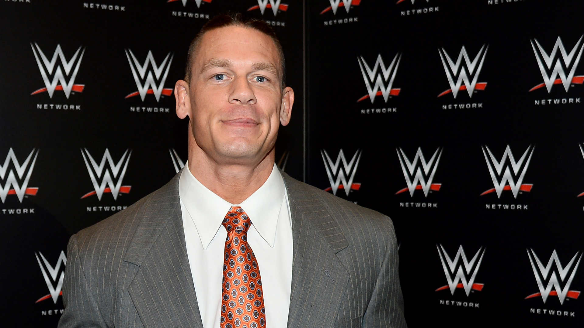 Video: John Cena challenges LeBron to face him in the ring ...