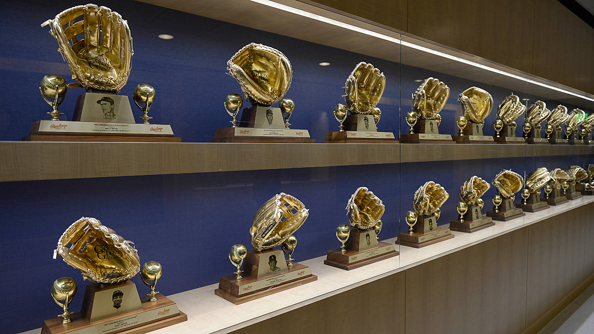 Gold Glove finalists announced; Lorenzo Cain snubbed Sporting News