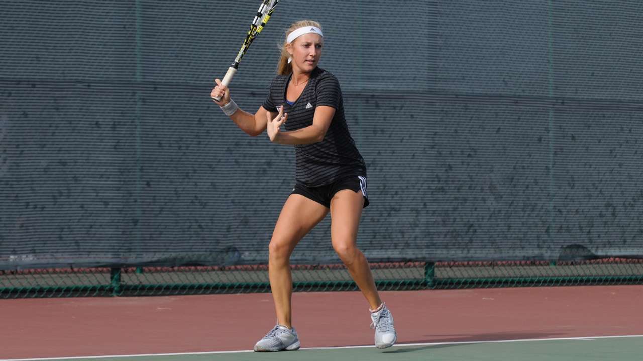 Tennis News Scores Videos Atp Wta Wimbledon Sporting News