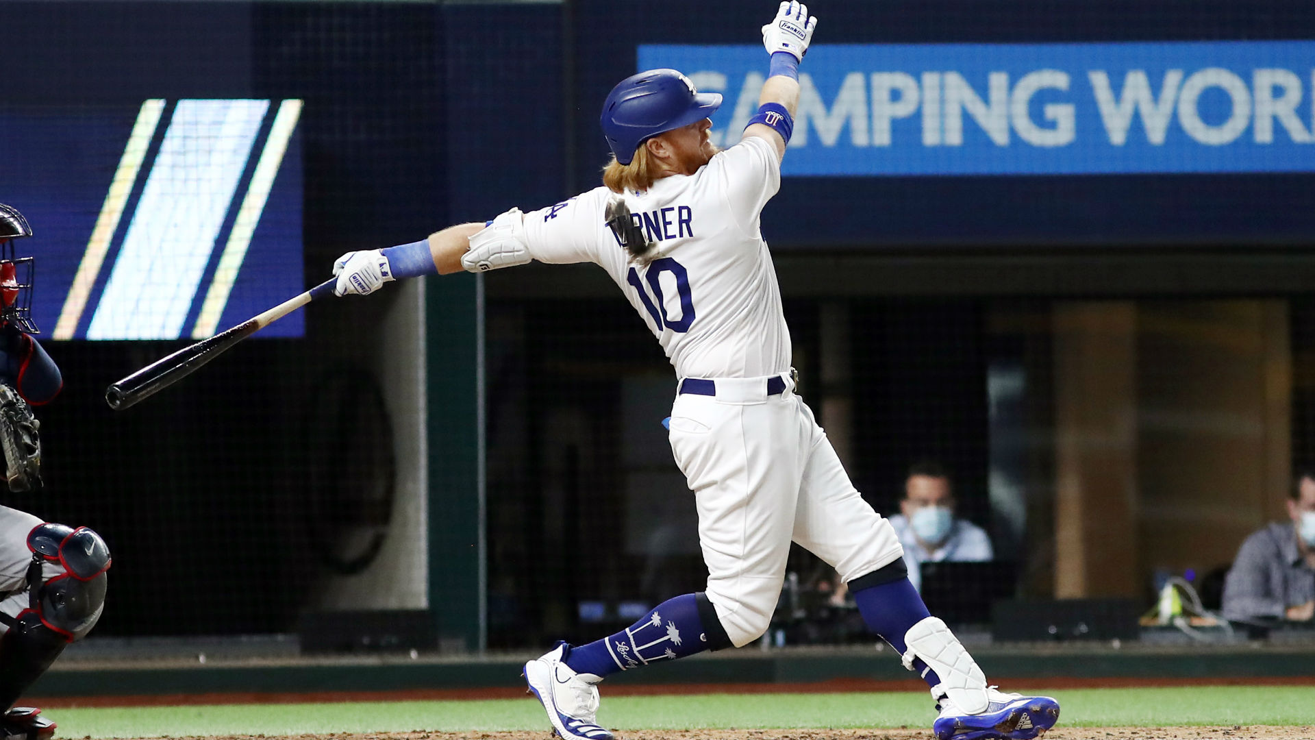 There's a simple reason why Justin Turner has a stain on