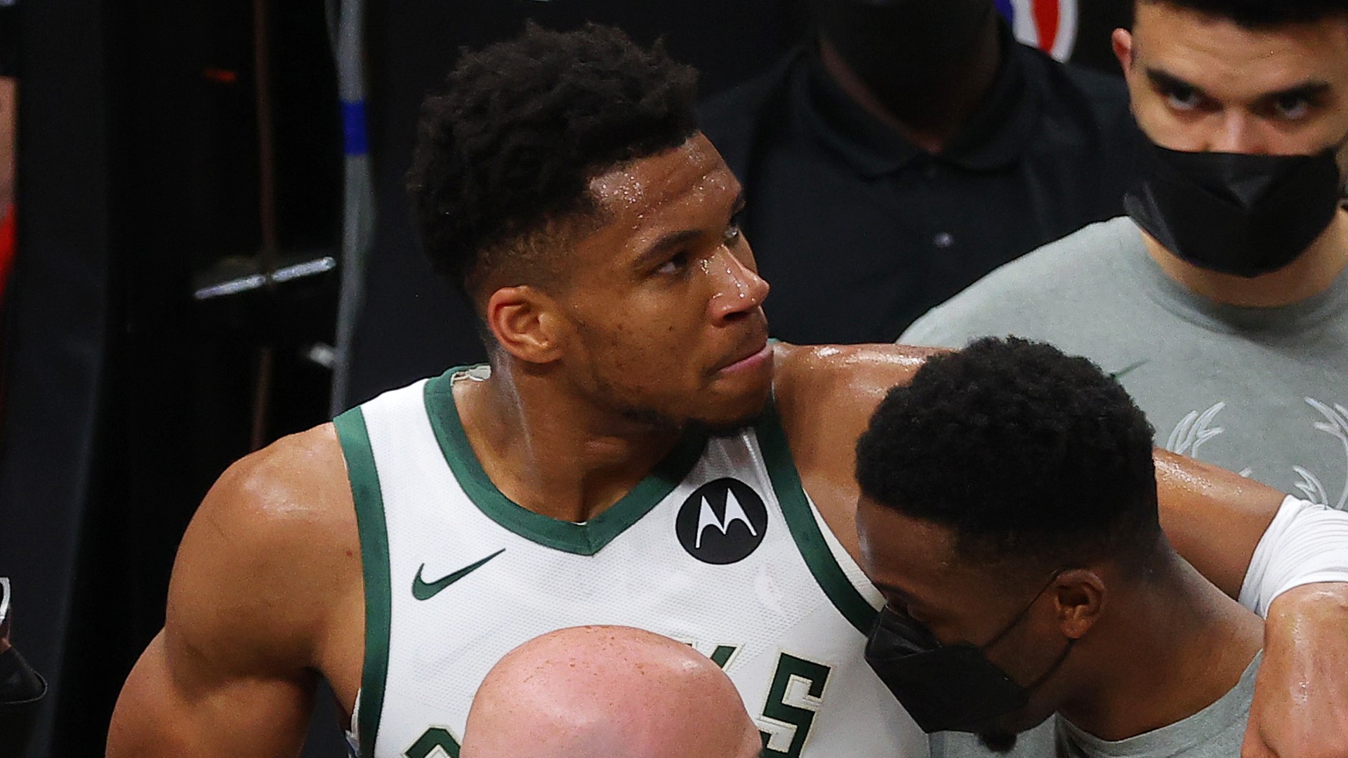 How Long Is Giannis Antetokounmpo Out Injury Timeline Return Date Latest Updates On Bucks Star Sporting News