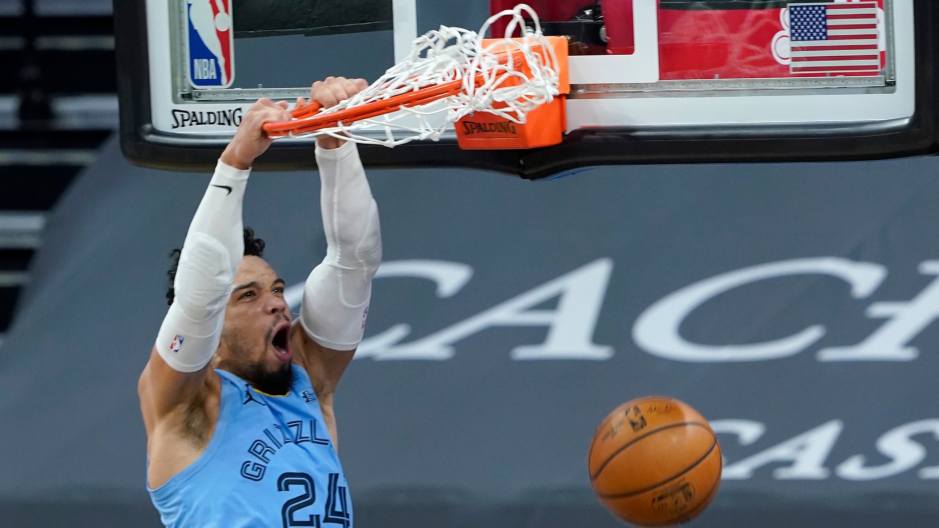 The Grizzlies tease the kings playoffs with a mythical tweet