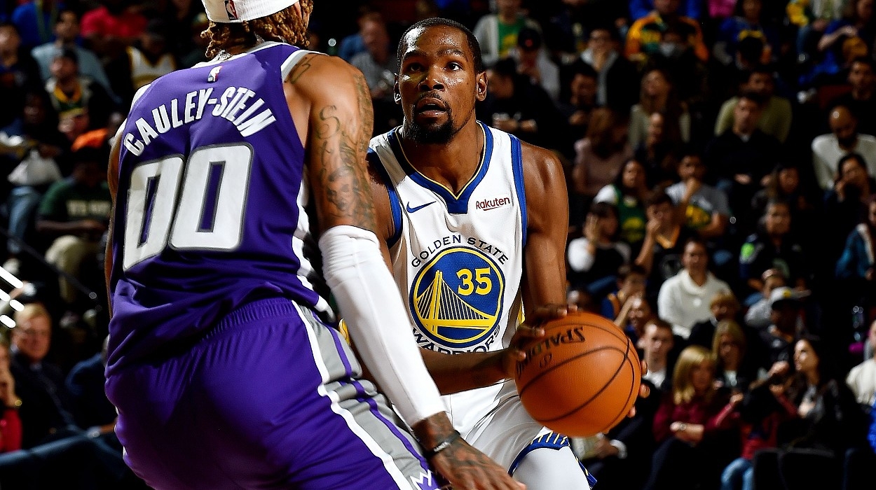ケビン デュラントがシアトル凱旋試合で活躍 ウォリアーズがプレシーズン初勝利 Nba日本公式サイト The Official Site Of The Nba ケビン デュラントがシアトル凱旋試合で活躍 ウォリアーズがプレシーズン初勝利 Nba日本公式サイト The Official Site Of The Nba