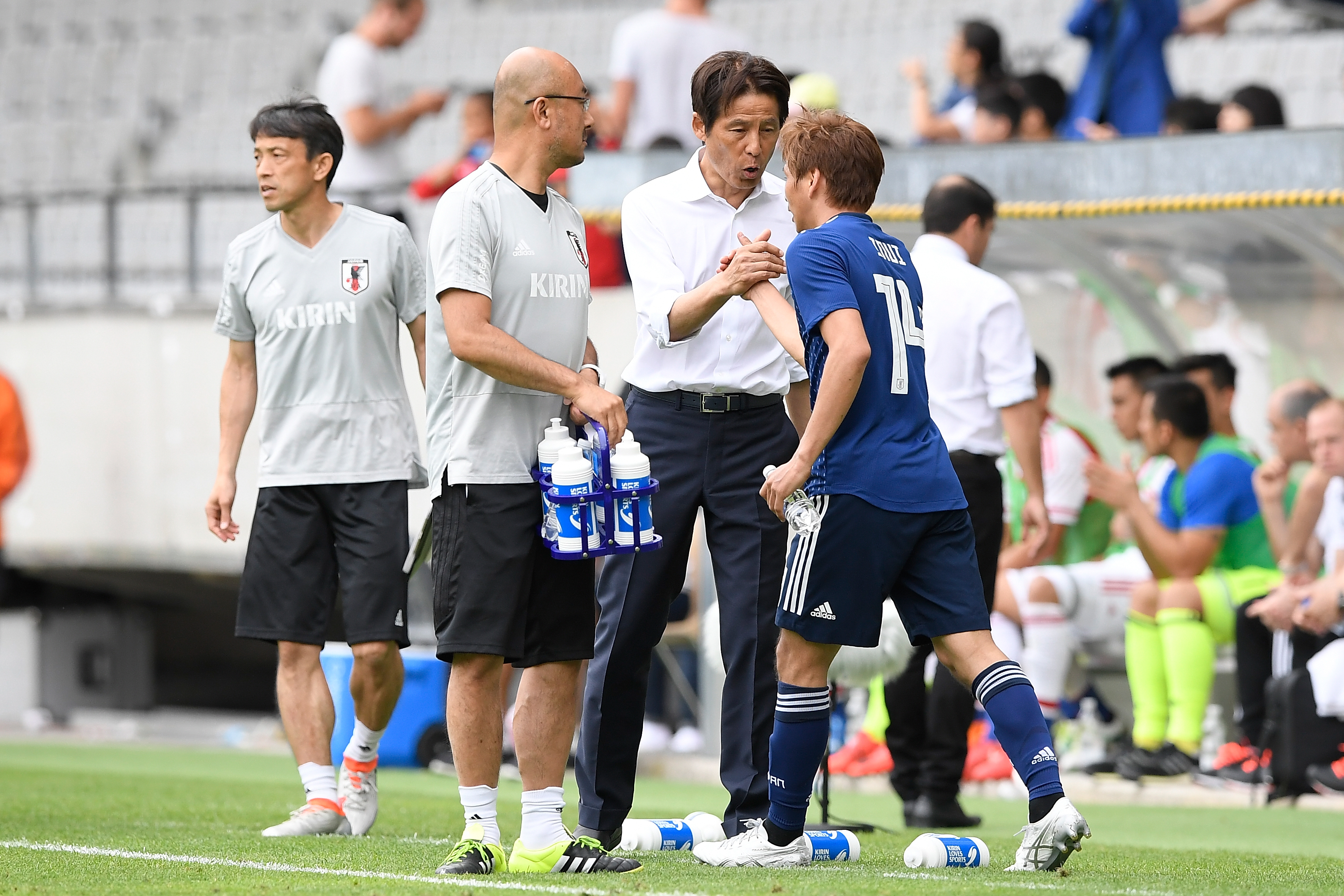 ハイライト動画 西野japan初勝利 パラグアイ相手に4得点 スポーティングニュース ジャパン