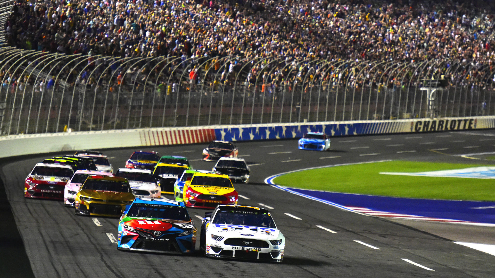 What time does the NASCAR race start today? Schedule, TV channel for